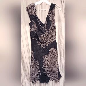 Ann Taylor Size 12 Navy & White Flowing Sheer Layers of Silk Dress